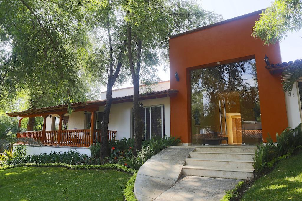 فندق Tacámbaro de Codallosفي  Quinta Sauz المظهر الخارجي الصورة