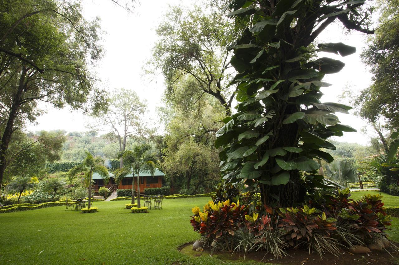 فندق Tacámbaro de Codallosفي  Quinta Sauz المظهر الخارجي الصورة